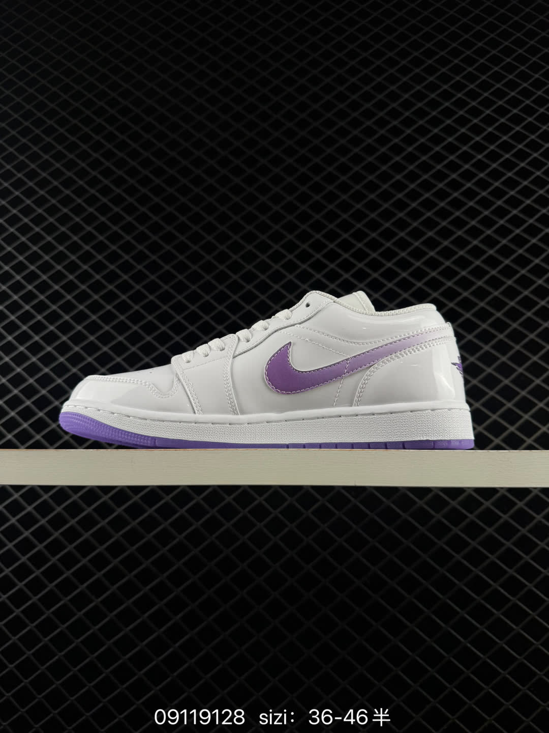 AIR JORDAN 1 MID-IR2367